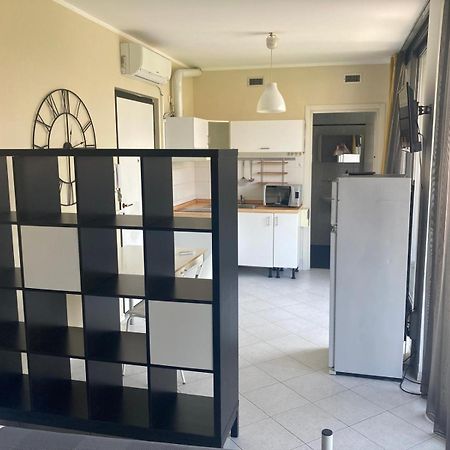 Gerenzano Apartments Kültér fotó