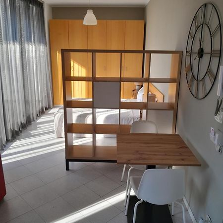 Gerenzano Apartments Kültér fotó